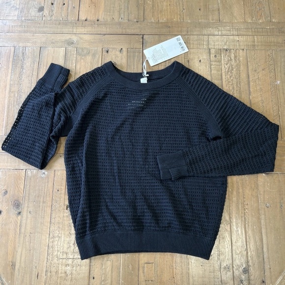 Lululemon Pointelle Knit Cotton Sweater Small Black NWT Open Weave Crewneck - Picture 2 of 9